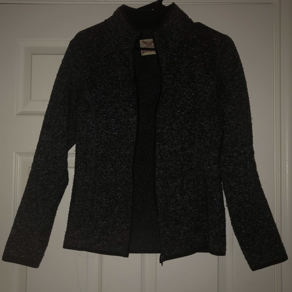 Fleece jackets with inner & outer pockets - Picture 2 of 3